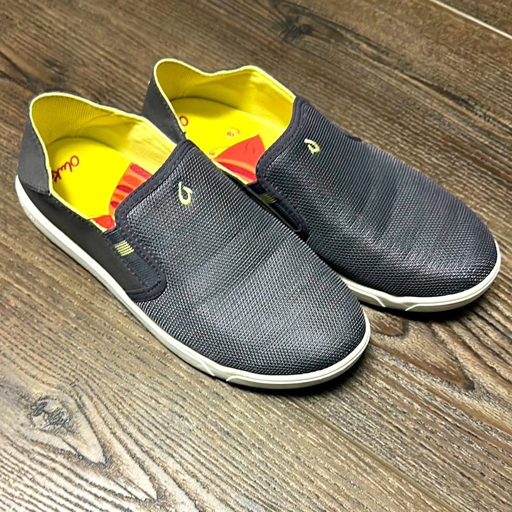 OluKai Men's Charcoal Slip-On Loafers with Yellow Lining